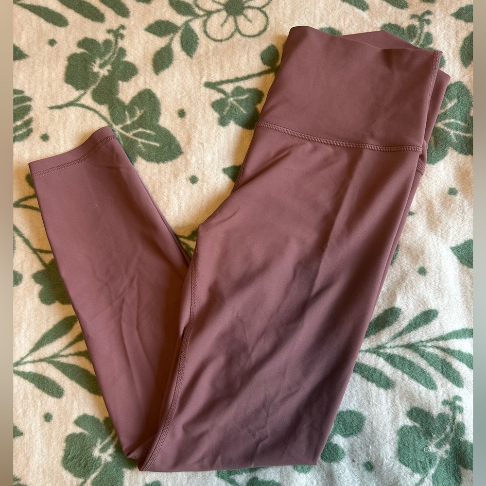 Old Navy Active Powersoft High-Rise Mauve Leggings Size Medium Full Length